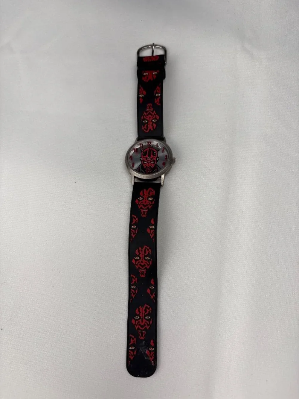 Star Wars Darth Maul Watch Black/Red Band Graphic Dial Battery Operated